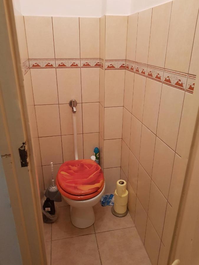 Ravagy Apartman Kecskemét Zewnętrze zdjęcie